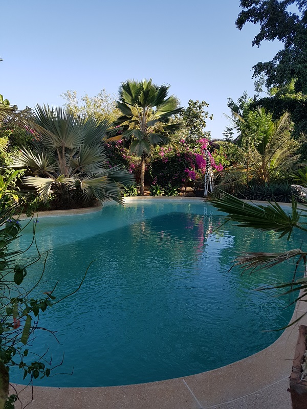 adorable villa atypique d�co dans un �crin de verdure belle piscine